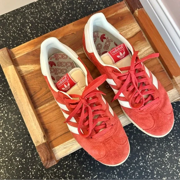 Adidas Gazelle Sneakers - Picture 2 of 5